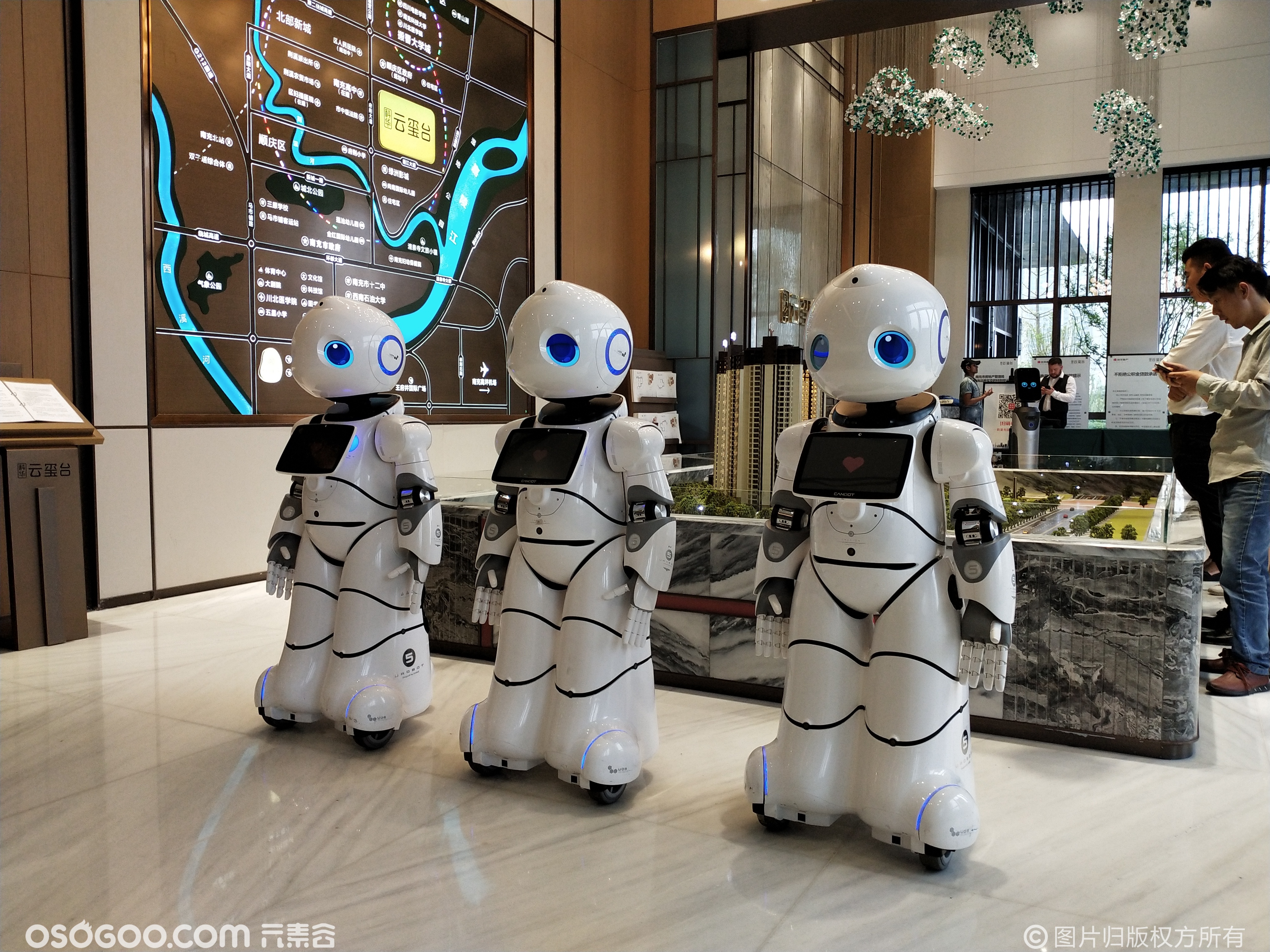 汽车周观点：特斯拉机器人手部重大更新，持续关注国内外机器人产业链共振机会