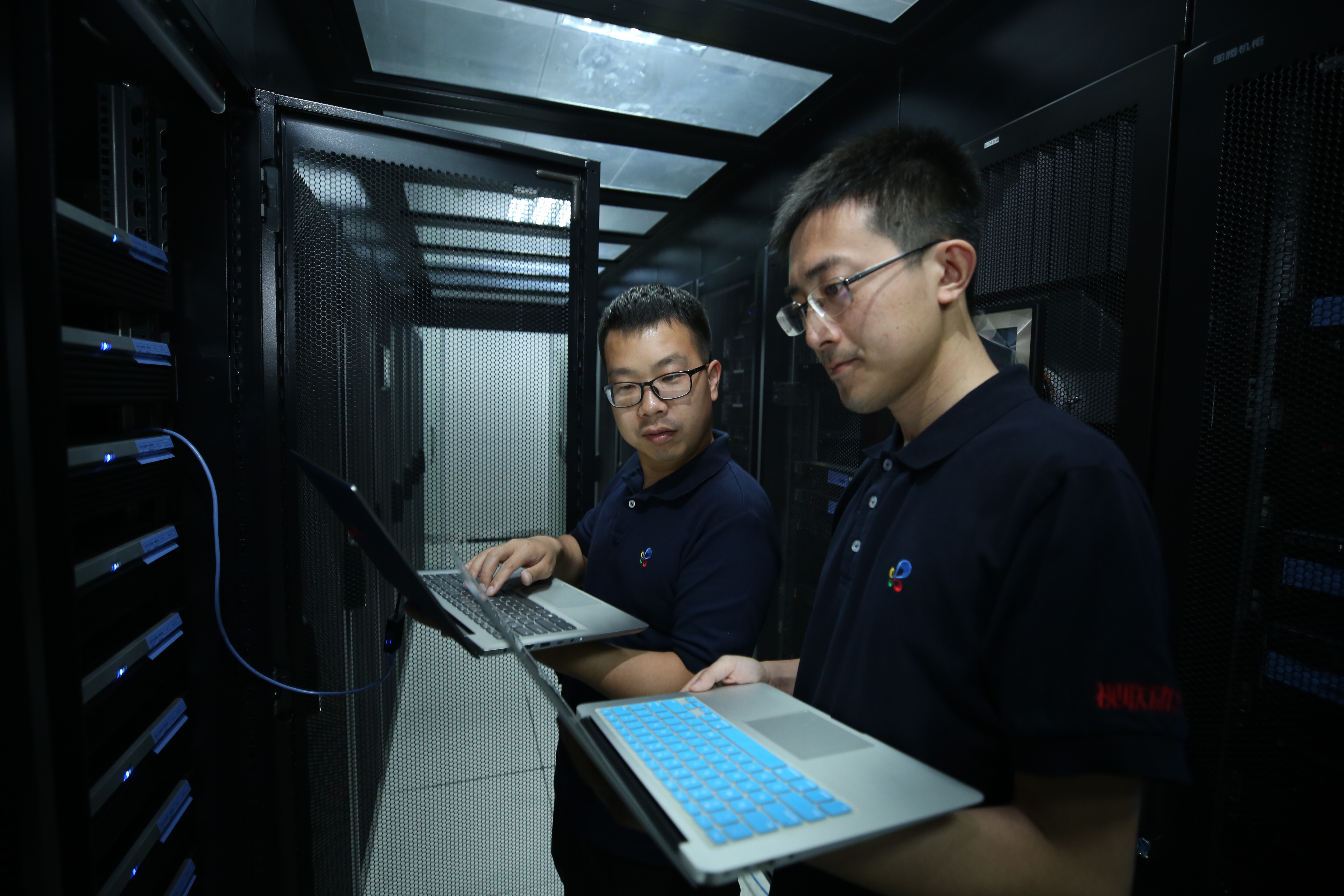 创维数字：公司两个标包均第一名中标，4K机顶盒中标份额23.91%，中选数量1,312万台；8K超高清机顶盒中标份额40%，中选数量50万台