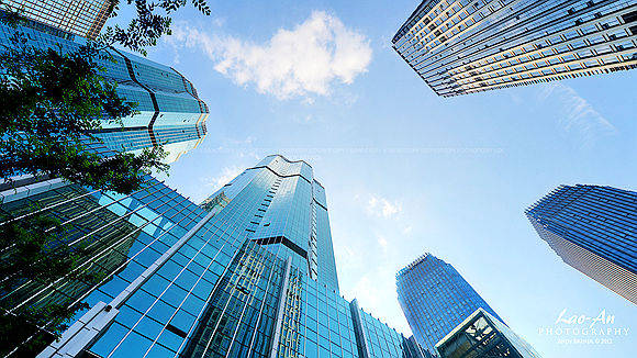 美克家居：预计2024年全年亏损8.40亿至6.00亿