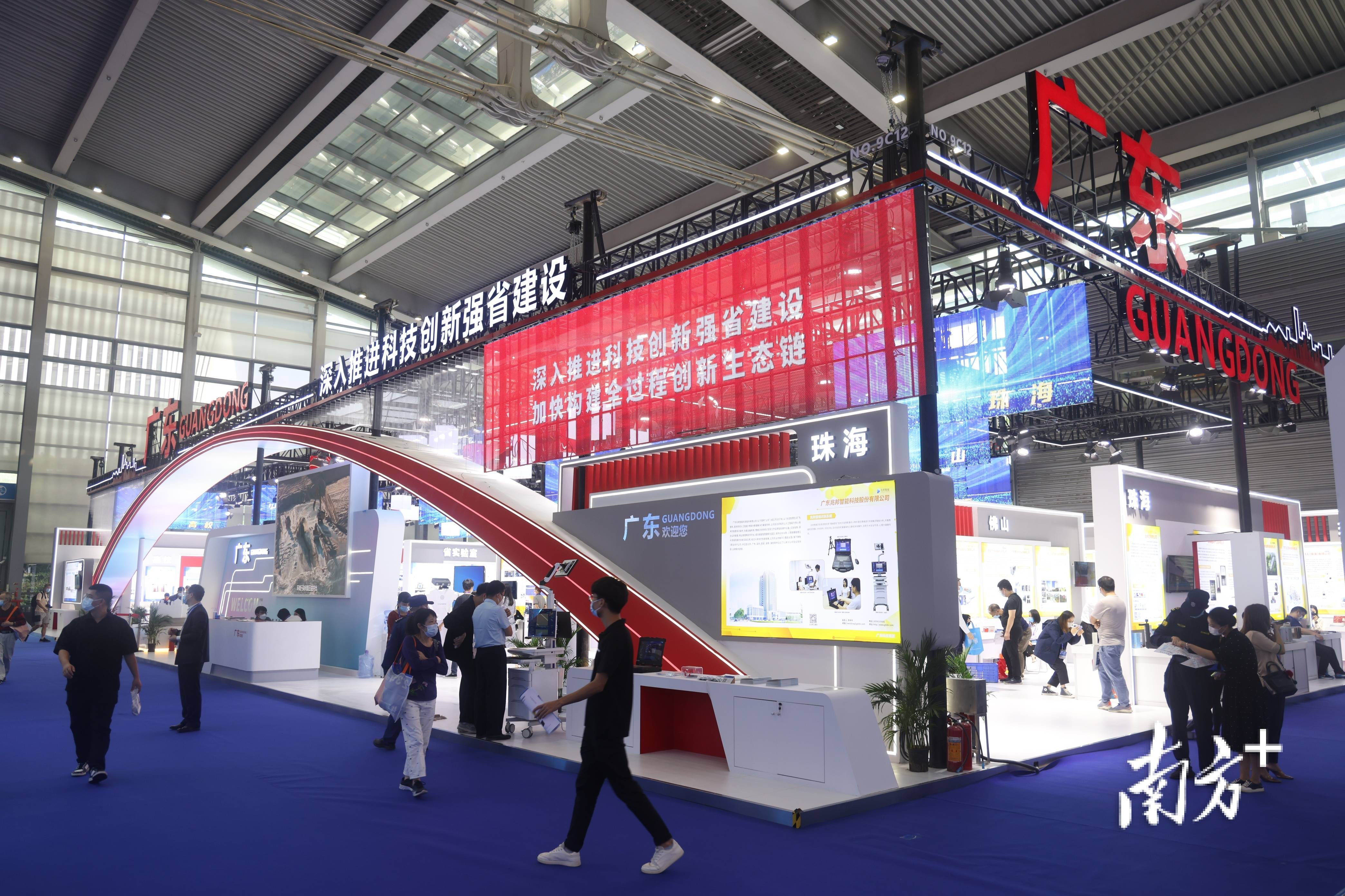 有研粉材：公司未来会继续聚焦主营业务发展，通过调整产品结构、提升产品质量、攻关未来产业、加强研发创新能力等措施来提升公司的盈利能力