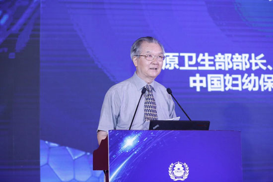 全国政协常委林毅夫答每经问：一些看似属于“未来”产业的领域，有望在很短时间内发展为新兴产业，例如量子计算机、可控核聚变