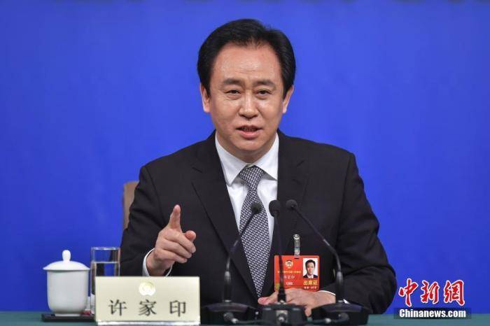 美芯晟:为保证所有投资者平等获悉公司信息,根据信息披露公平原则,公司在定期报告中披露对应时点的股东人数信息