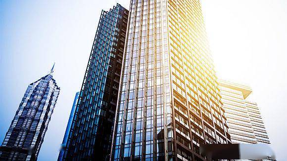 中信证券上调中国金茂评级