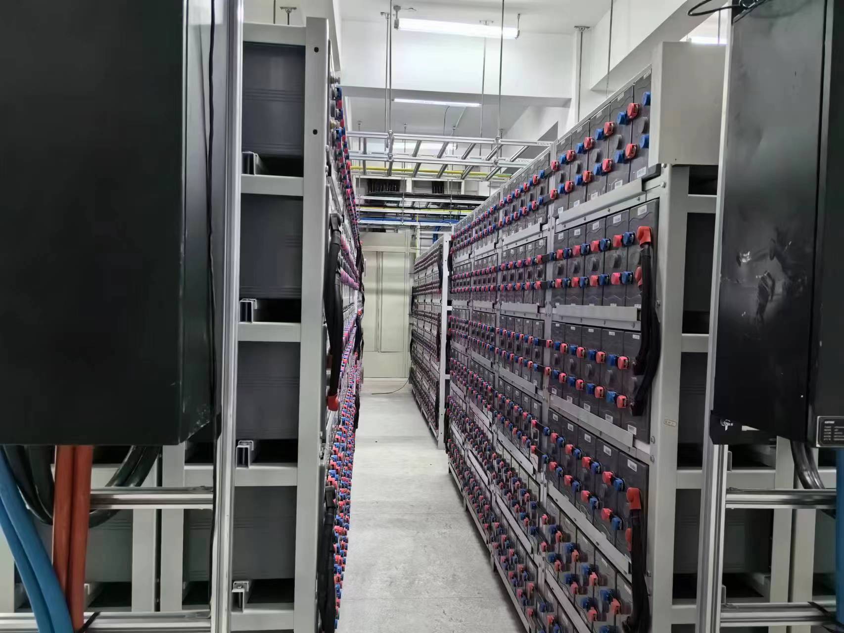 品高股份最新公告：签订3.97亿元算力资源服务合同