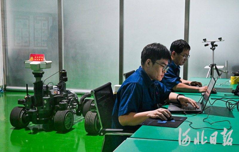 中信重工：我们将与全体股东一起，拥抱人工智能、人形机器人、国产微内核操作系统等新技术