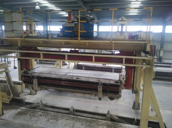 杭华股份：浙江迪克已建成完备生产体系具备规模化生产能力