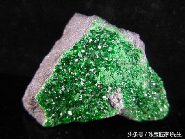 泸天化：10万吨绿色精细化学品项目预计2027年建成投产