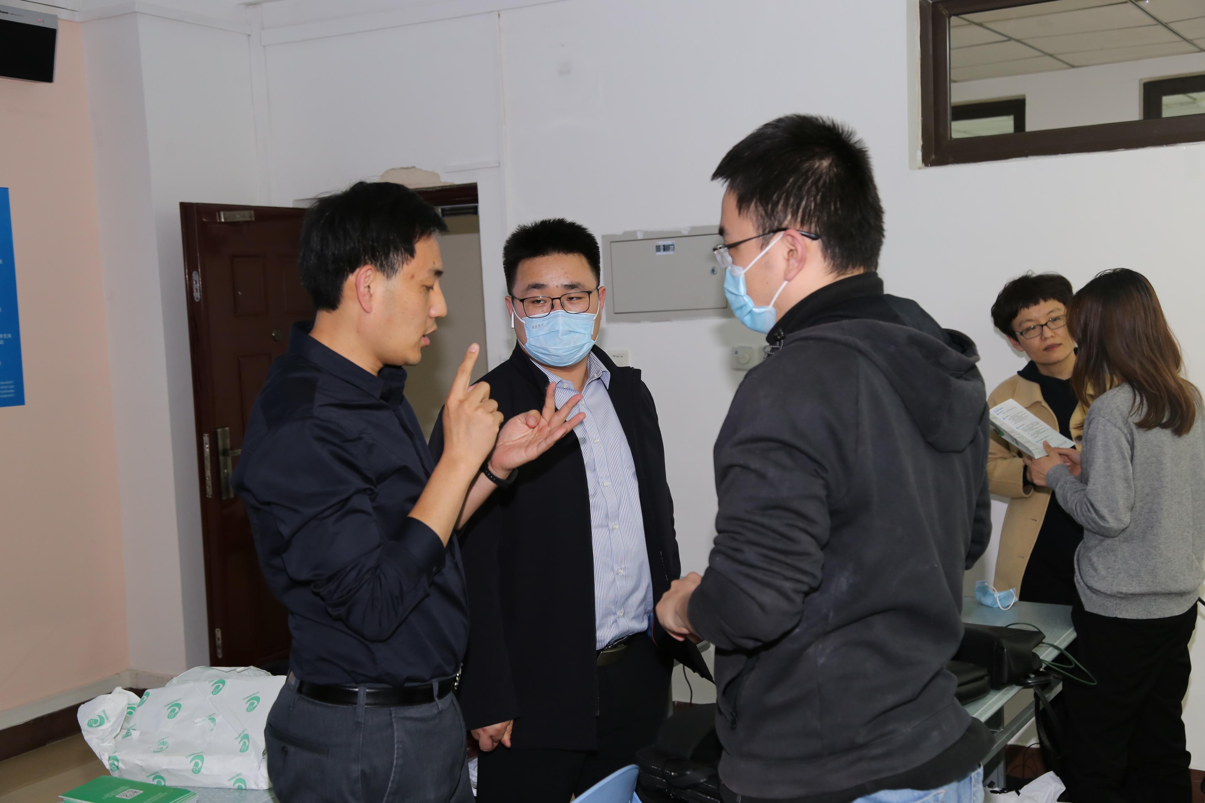 力合微：9月3日接受机构调研，华西证券、上海昊瓴资产管理有限公司等多家机构参与