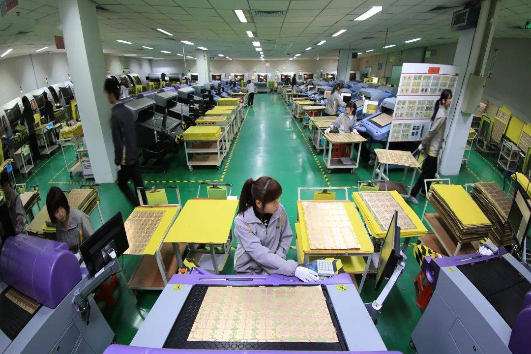 红板科技冲击沪主板，聚焦PCB产品，净利润存在波动