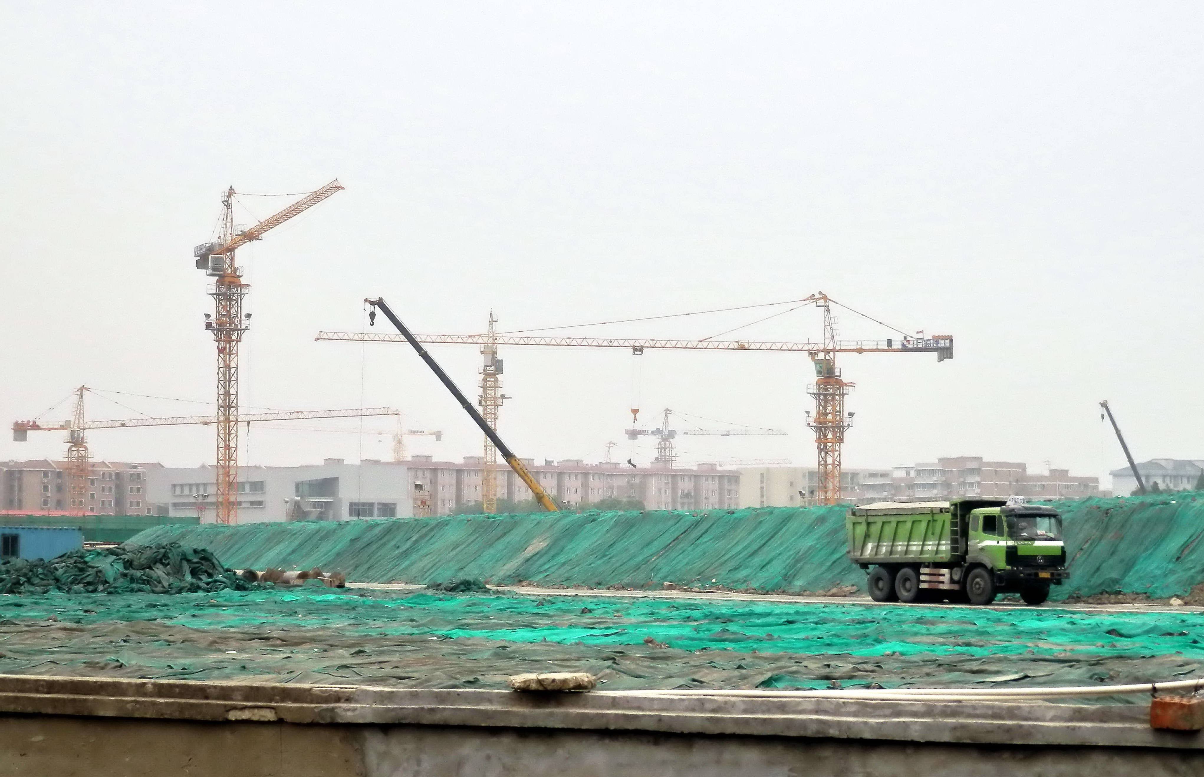 房企观察︱中铁建地产申请发债80亿,上半年营收与负债双增,近日迎来“新掌门”